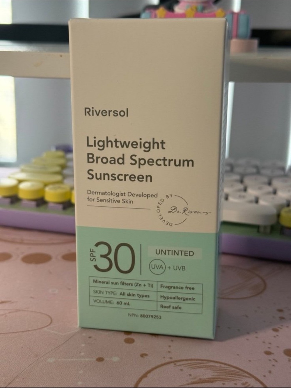 RIVERSOL SPF 30 lightweight Broad Spectrum Sunscreen 60 ML BRAND NEW!